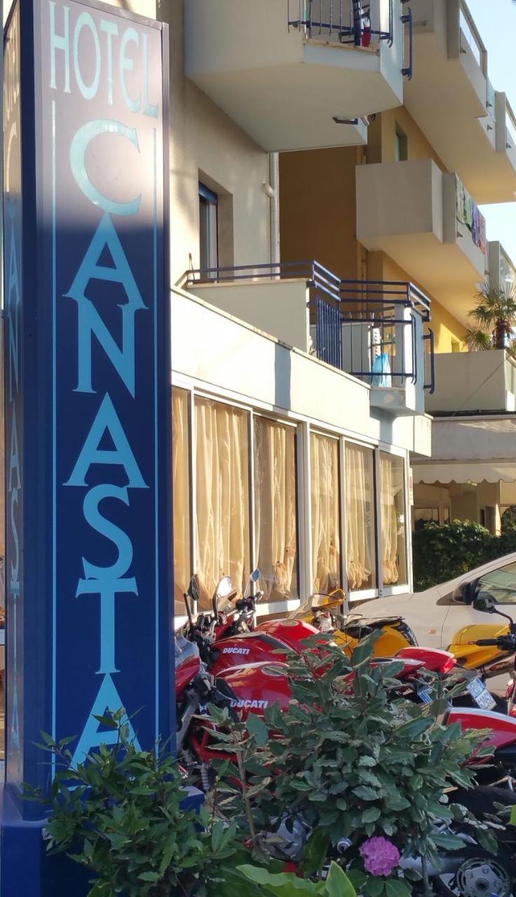 Hotel Canasta Riccione Ngoại thất bức ảnh